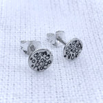 Load image into Gallery viewer, Circle solid silver stamped studs
