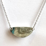 Load image into Gallery viewer, Blue Seaglass necklace
