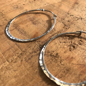 Oval hammered hoops