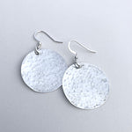 Load image into Gallery viewer, Square texture disc earrings
