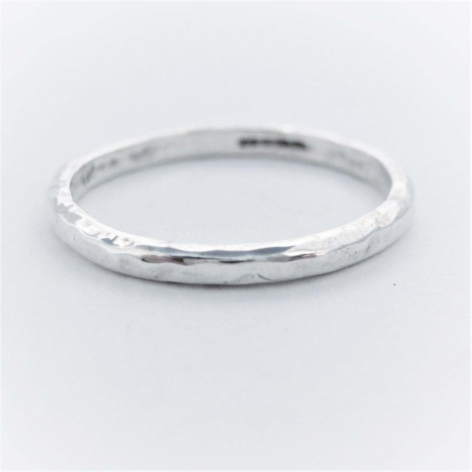 Textured ring 2mm (rnd)